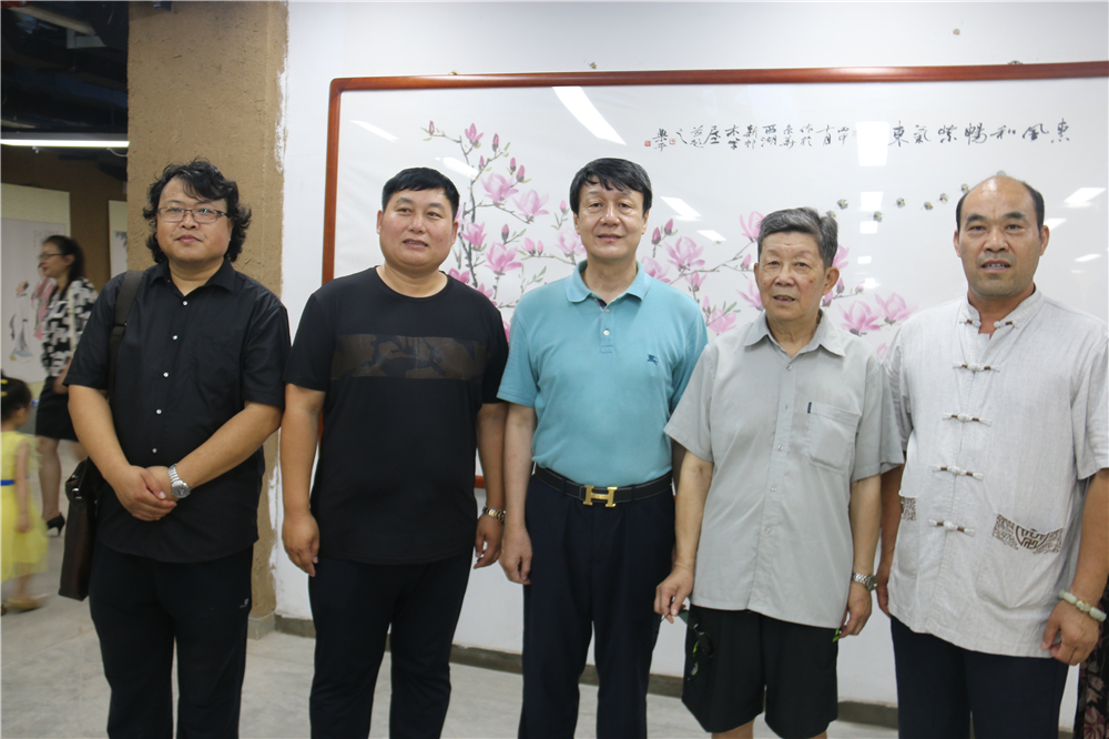 庆八一·胡乐平师生作品展在北京市八一学校开物苑隆重开幕