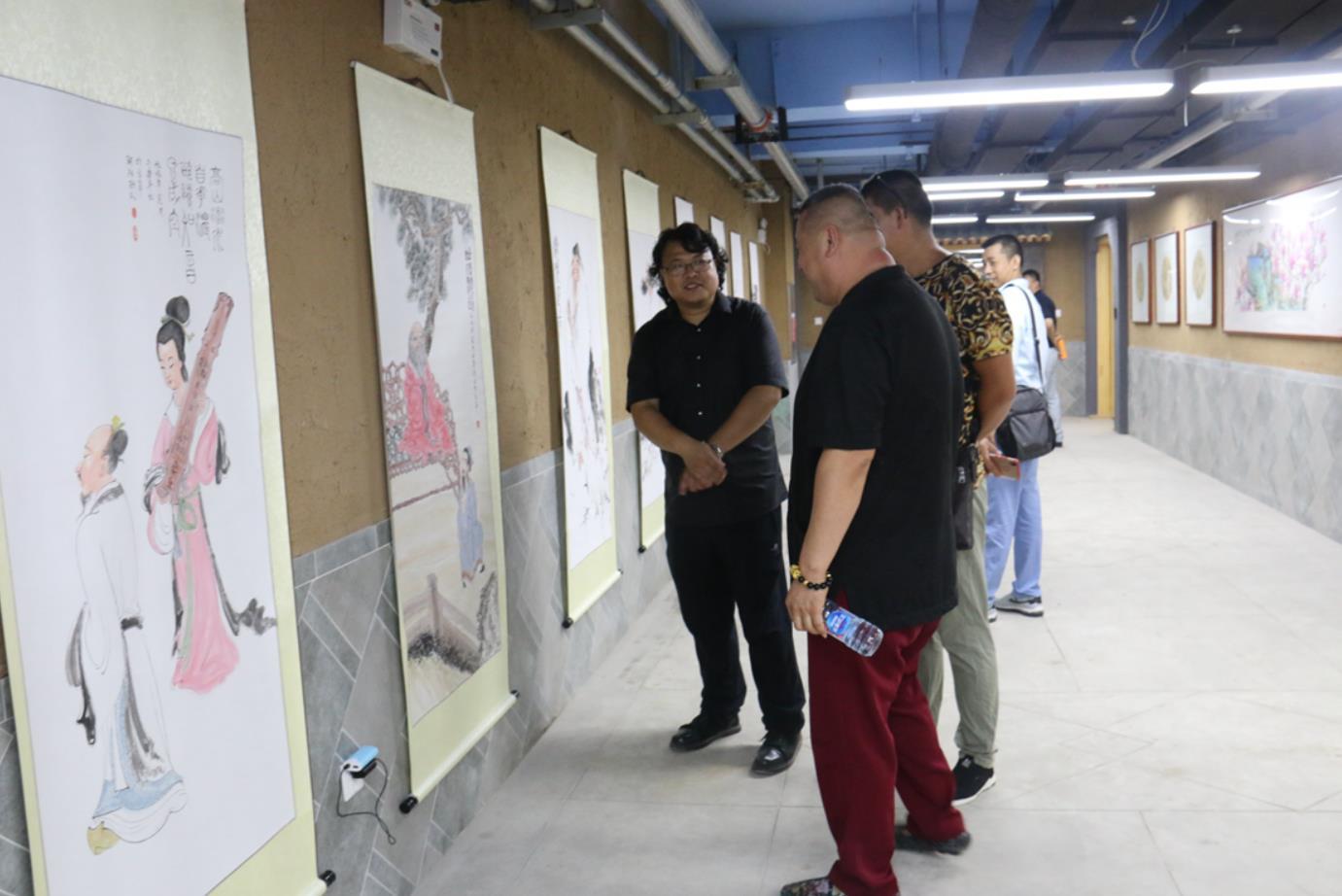 庆八一·胡乐平师生作品展在北京市八一学校开物苑隆重开幕